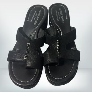 Donald J Pliner 'Shelee' Platform Wedge Toe Loop Sandals Black US 9